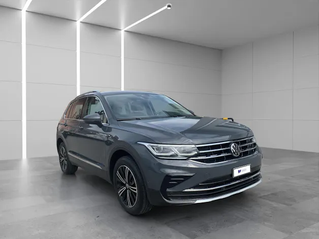 VW Tiguan 2.0TSI Elegance 4Motion DSG