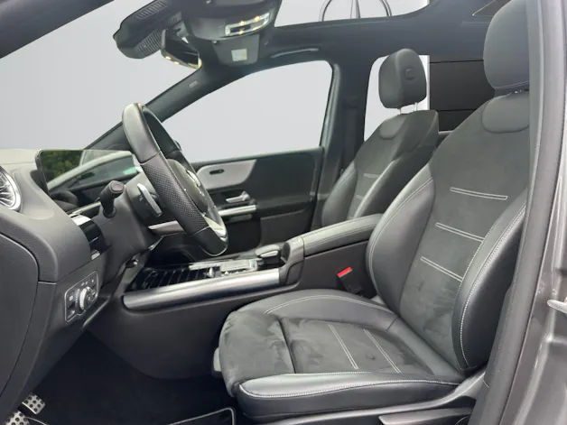 Mercedes-Benz B 220 d 4M Swiss Star