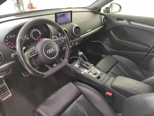 Audi RS3 Sportback 2.5 TFSI quattro S-Tronic