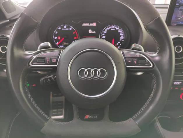 Audi RS3 Sportback 2.5 TFSI quattro S-Tronic