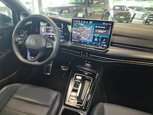 VW Golf 2.0 TSI R DSG 4 Motion
