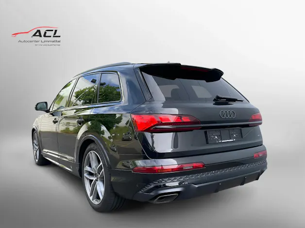 Audi Q7 50 TDI quattro S Line tiptronic