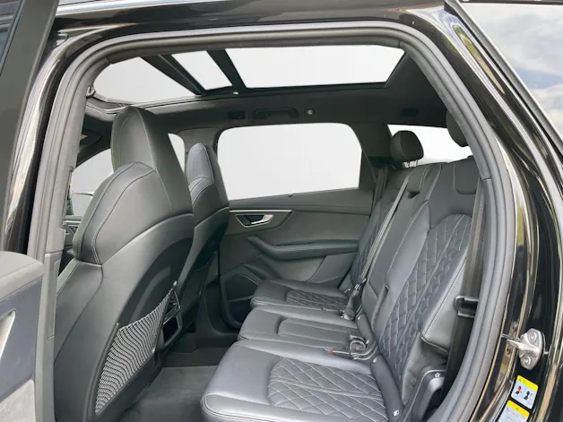 Audi Q7 50 TDI quattro S Line tiptronic