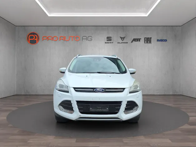 Ford Kuga 1.6 SCTi Titanium 4WD Automatic inkl. Anhängerkupplung