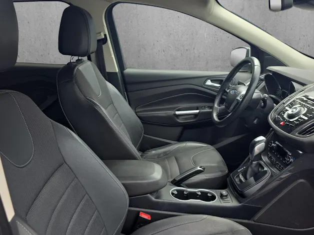 Ford Kuga 1.6 SCTi Titanium 4WD Automatic inkl. Anhängerkupplung