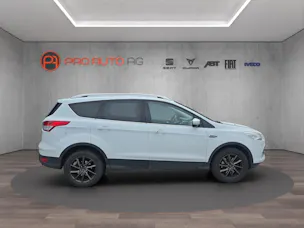 Ford Kuga 1.6 SCTi Titanium 4WD Automatic inkl. Anhängerkupplung
