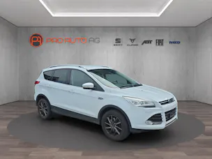 Ford Kuga 1.6 SCTi Titanium 4WD Automatic inkl. Anhängerkupplung