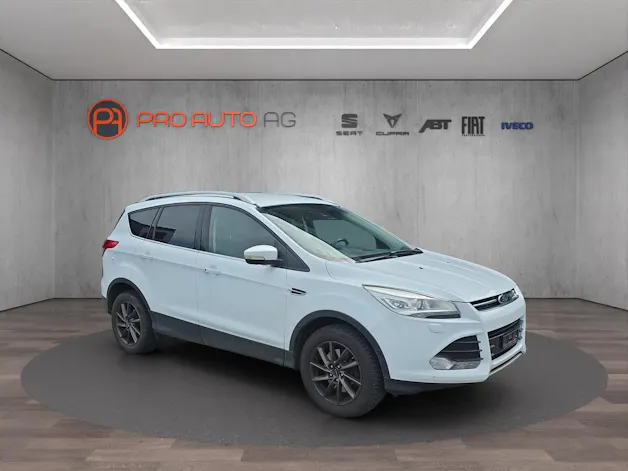Ford Kuga 1.6 SCTi Titanium 4WD Automatic inkl. Anhängerkupplung