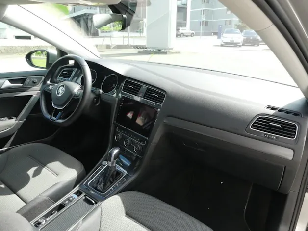 VW e-Golf