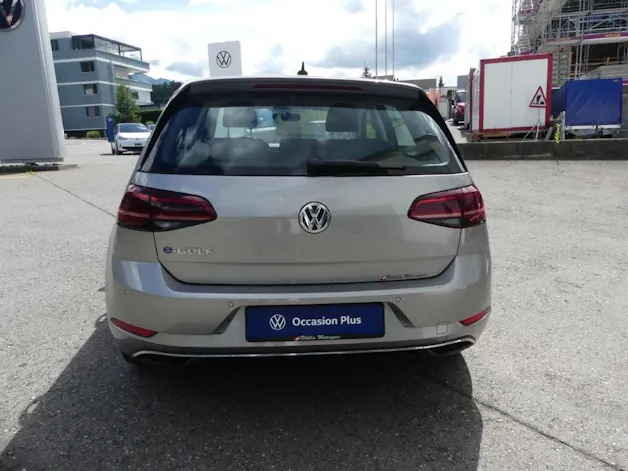 VW e-Golf
