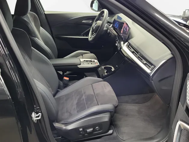 BMW iX1 xDrive 30 M Sport