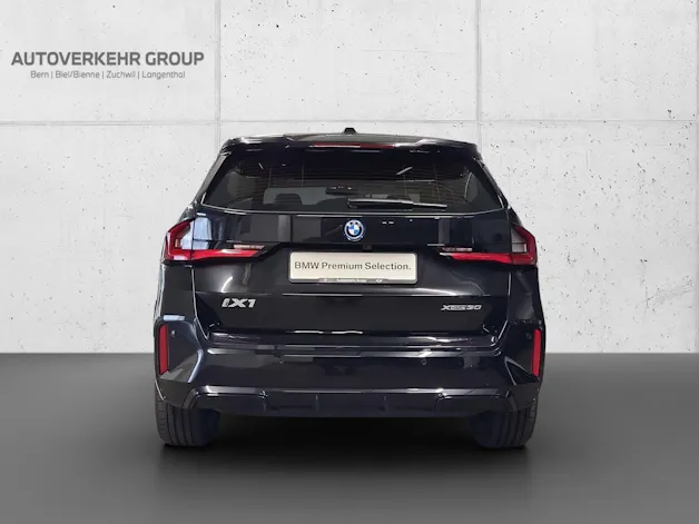 BMW iX1 xDrive 30 M Sport
