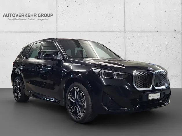 BMW iX1 xDrive 30 M Sport