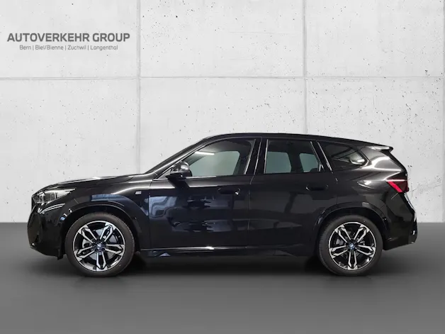 BMW iX1 xDrive 30 M Sport