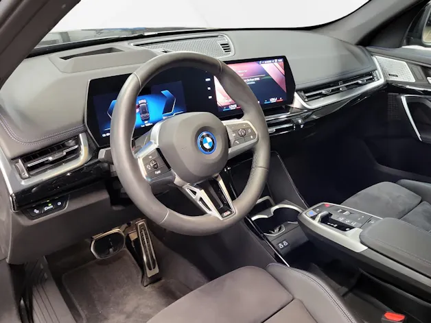 BMW iX1 xDrive 30 M Sport