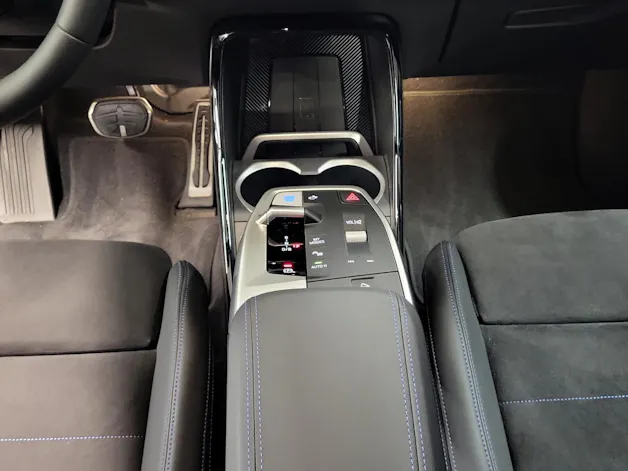 BMW iX1 xDrive 30 M Sport