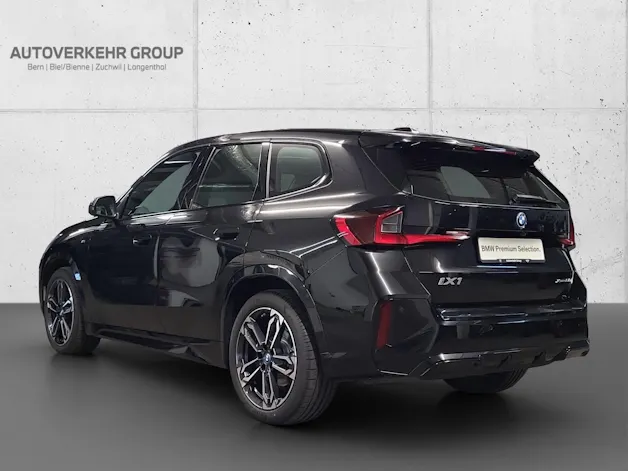 BMW iX1 xDrive 30 M Sport