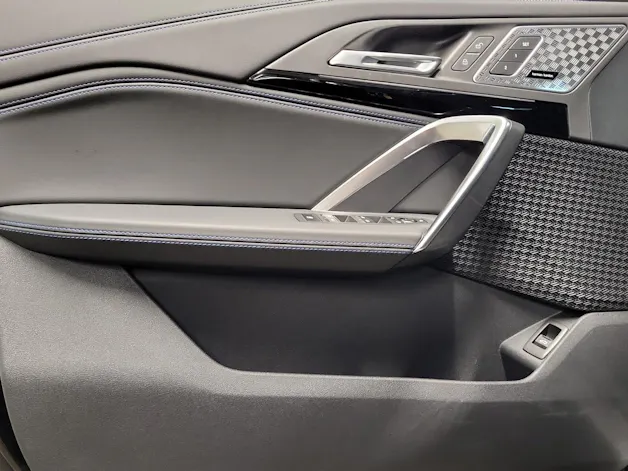 BMW iX1 xDrive 30 M Sport