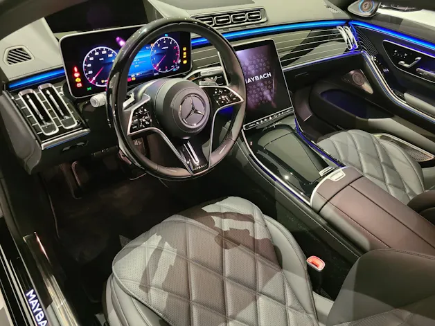 Mercedes-Benz S 680 4Matic Maybach First Class 9G-Tronic