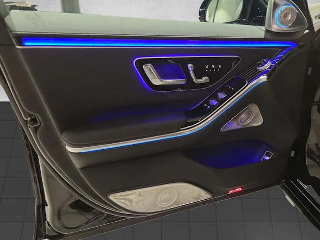 Mercedes-Benz S 680 4Matic Maybach First Class 9G-Tronic
