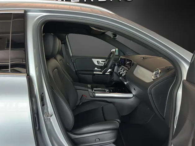 Mercedes-Benz EQA 350 4M Excellence