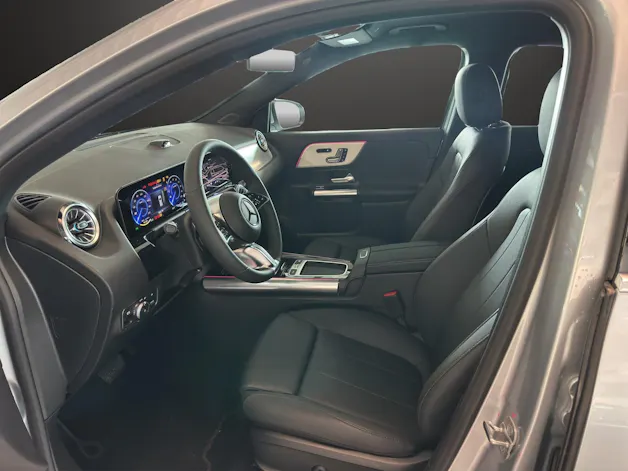 Mercedes-Benz EQA 350 4M Excellence