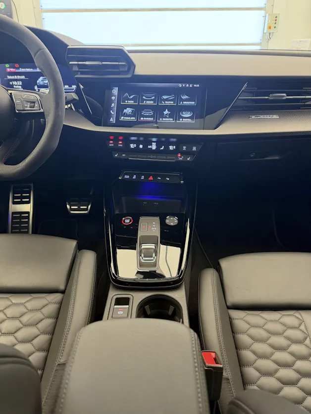 Audi RS3 Sportback 2.5 TSI quattro S-tronic