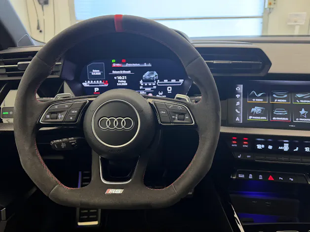 Audi RS3 Sportback 2.5 TSI quattro S-tronic