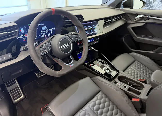 Audi RS3 Sportback 2.5 TSI quattro S-tronic