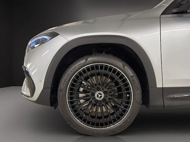 Mercedes-Benz EQB 350 66,5 kWh 4Matic Swiss Star