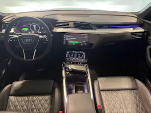 Audi e-tron 55 S Line Black Edition quattro