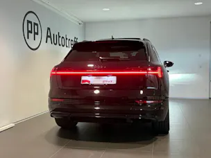 Audi e-tron 55 S Line Black Edition quattro