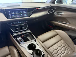 Audi e-tron GT quattro
