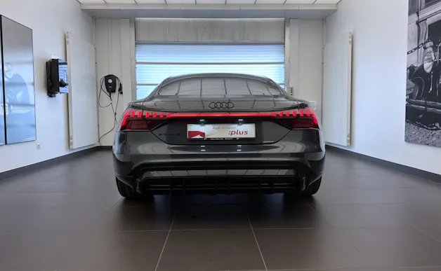 Audi e-tron GT quattro