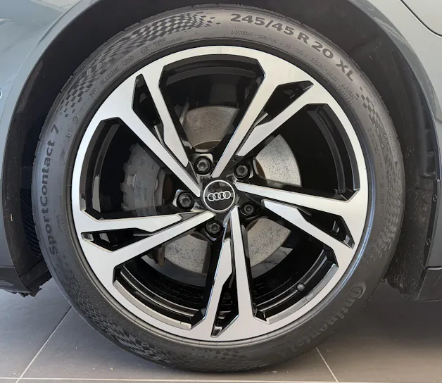 Audi e-tron GT quattro