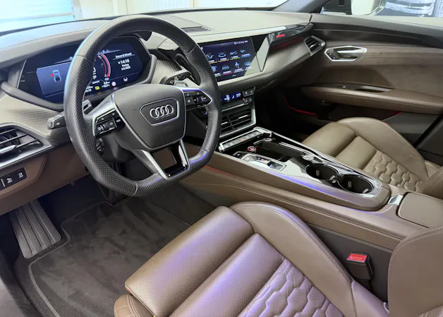 Audi e-tron GT quattro