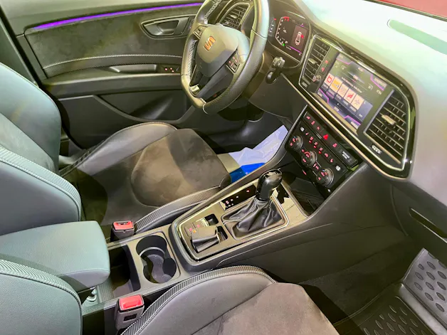 SEAT Leon ST 2.0 TSI Cupra 300 4 Drive DSG ✅