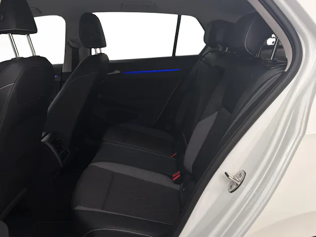 VW Golf 8 1.5 eTSI Goal DSG