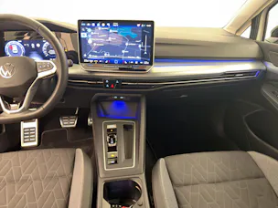 VW Golf 8 1.5 eTSI Goal DSG