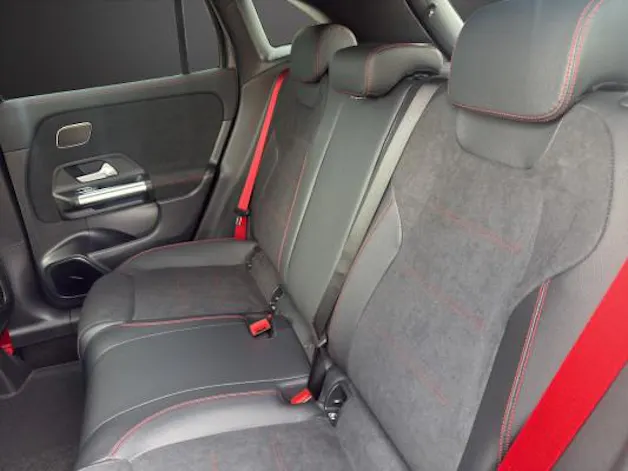 Mercedes-Benz GLA AMG 45 S 4M+8G-DCT
