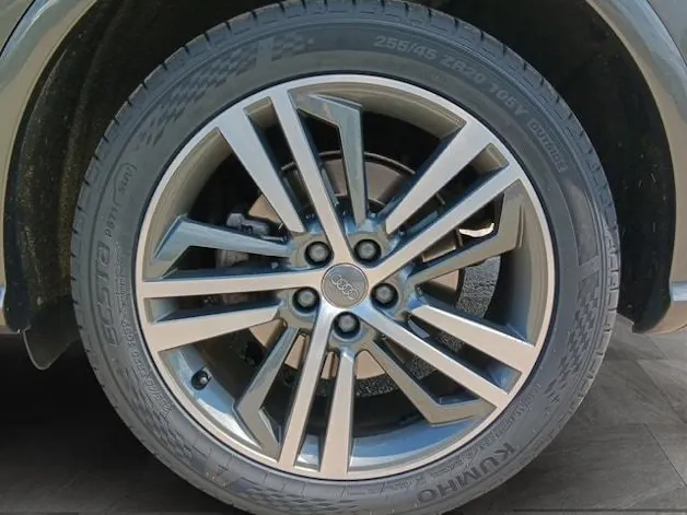 Audi Q5 45 TFSI sport quattro
