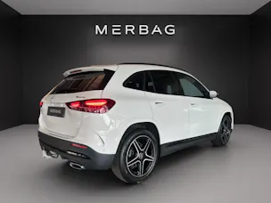 Mercedes-Benz GLA 220d 4Matic 8G-DCT
