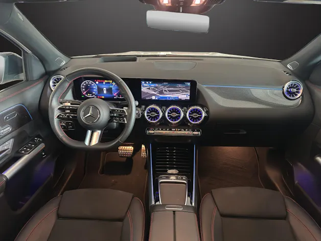 Mercedes-Benz GLA 220d 4Matic 8G-DCT
