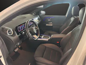 Mercedes-Benz GLA 220d 4Matic 8G-DCT