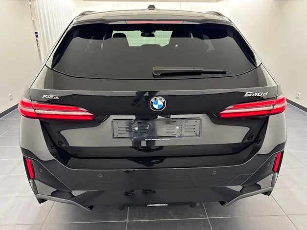 BMW 540d xDr 48V Tour M.S.Pro inkl. AHK & Standheizung
