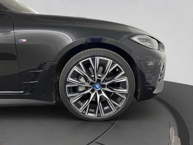BMW i4 eDrive 40