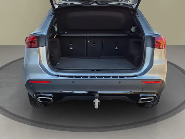 Mercedes-Benz GLA 250 4Matic 8G-DCT Swiss Star