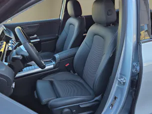 Mercedes-Benz GLA 250 4Matic 8G-DCT Swiss Star