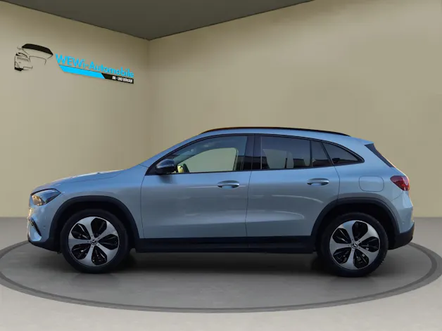 Mercedes-Benz GLA 250 4Matic 8G-DCT Swiss Star
