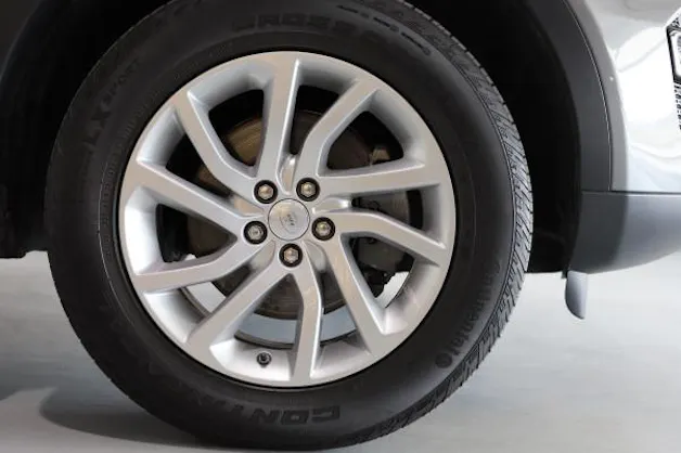 Land Rover Disco. Sport 2.0 Si4 SE